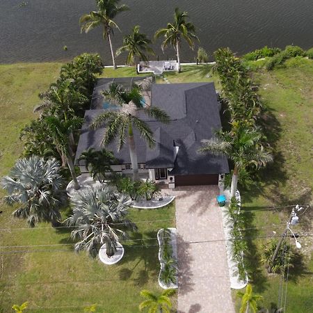 Villa Florida Vacation Cape Coral Exterior photo